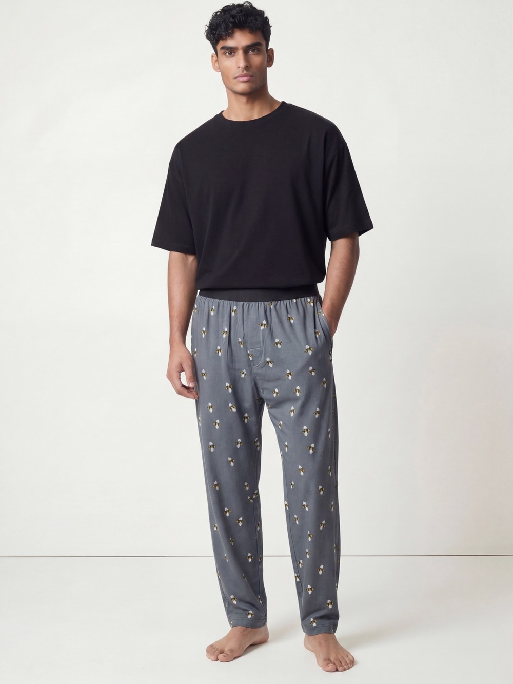 Me Undies gray Bee print Comfortable Lounge pajama Pants pockets Flexible - Picture 8 of 8